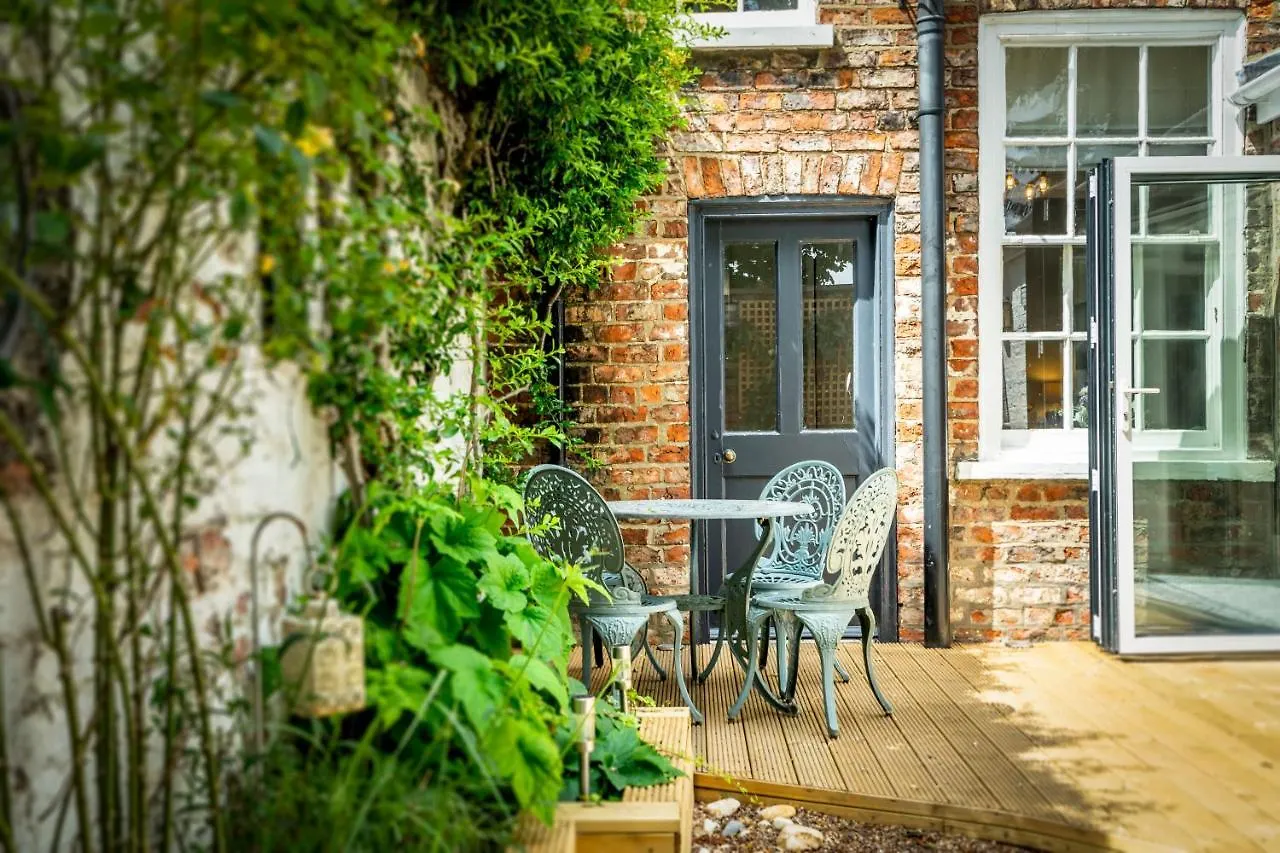 9 St John'S Street Villa York United Kingdom